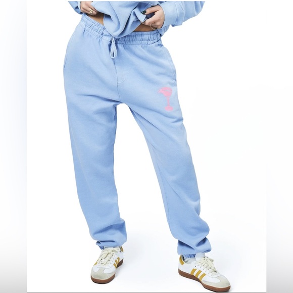 Alix Earle Unwell HOT MESS, IT'S A LIFESTYLE SWEATPANTS (BLUE) - Picture 2 of 3